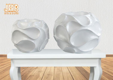 Blanc brillant classique de profil onduleux de pots de fleur de fibre de verre de mariage à la maison