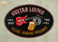 Salon ovale personnalisé de guitare de forme de mur d'art de signe de bar de signe de décor antique de mur
